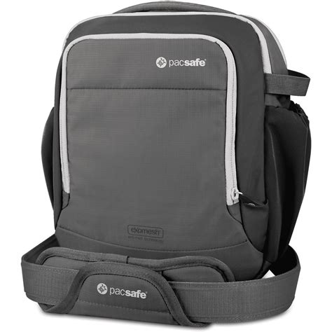 pacsafe camsafe v8 anti theft camera shoulder bag rfid blocking|best anti theft camera bags.